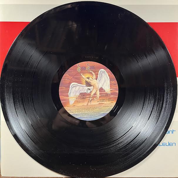 Pictures At Eleven (VINYL) | Near Mint- (NM-) Near Mint- (NM-) - ROCK / USED *NEAR MINT-*