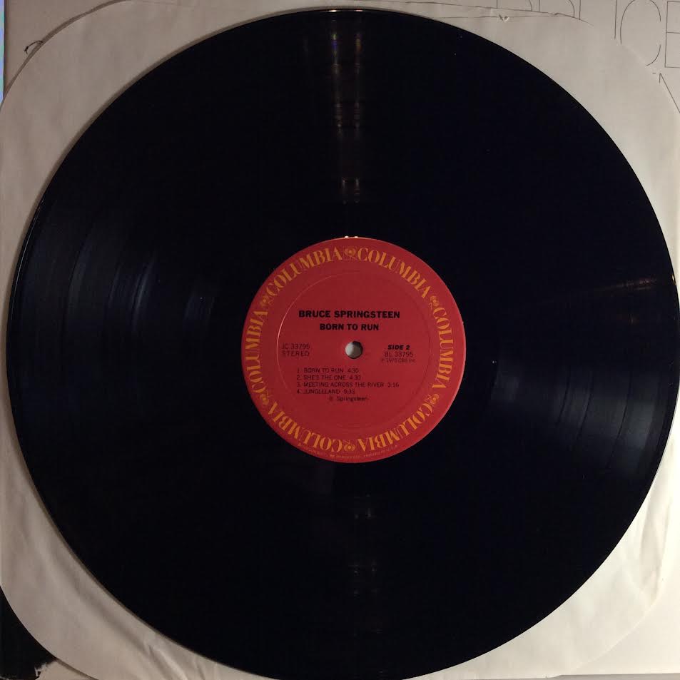 Born To Run (VINYL) | Near Mint (NM) Near Mint (NM) - ROCK / USED *NEAR MINT*