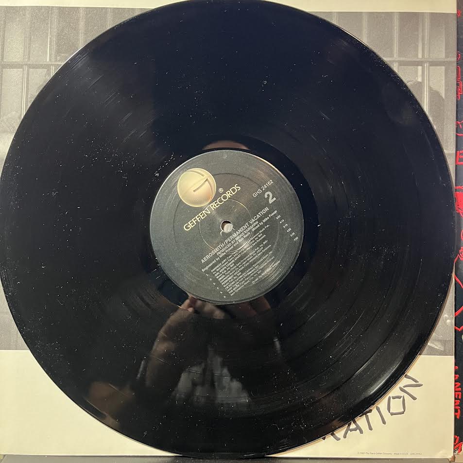 Permanent Vacation (VINYL) | Near Mint (NM or M-) Excellent+ (EX+) - ROCK / USED *NEAR MINT*