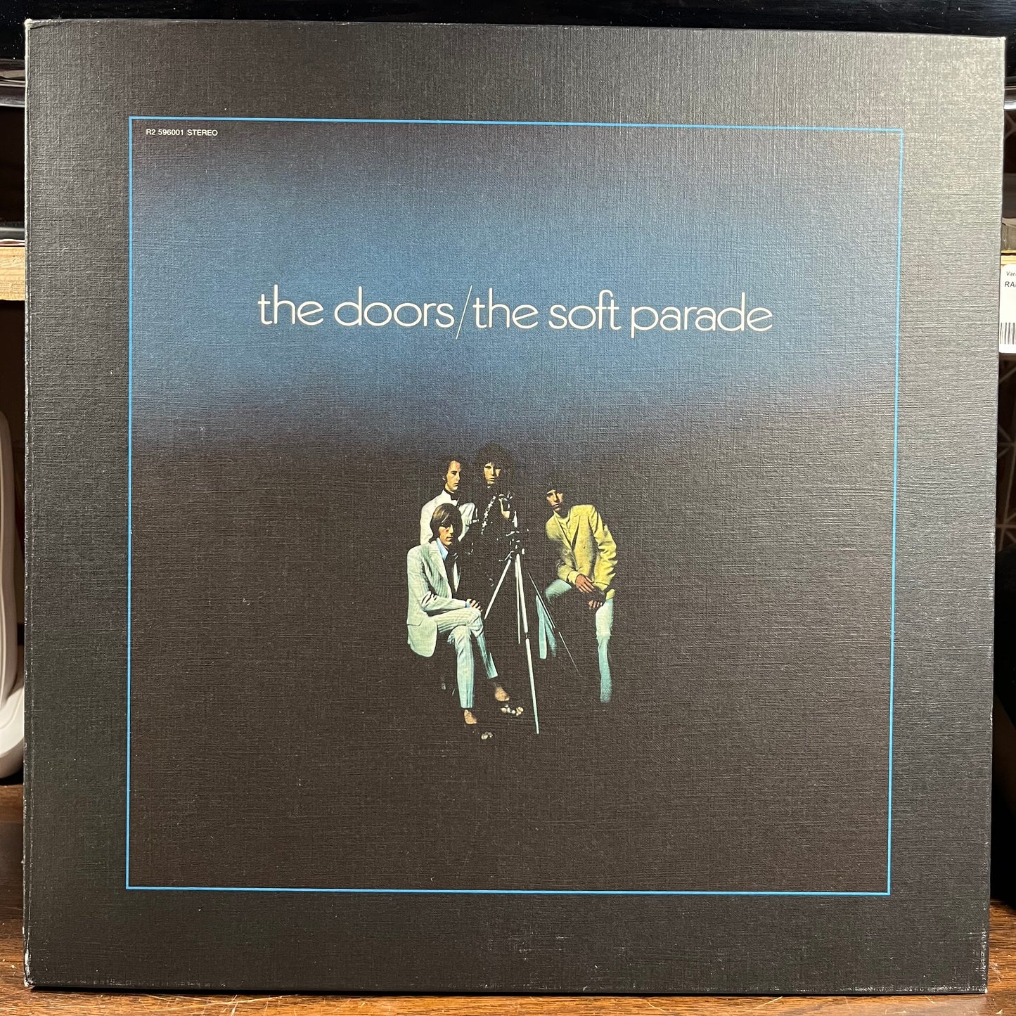 The Soft Parade (VINYL & 3xCD) | Near Mint (NM) Near Mint (NM) - ROCK / USED *NEAR MINT*