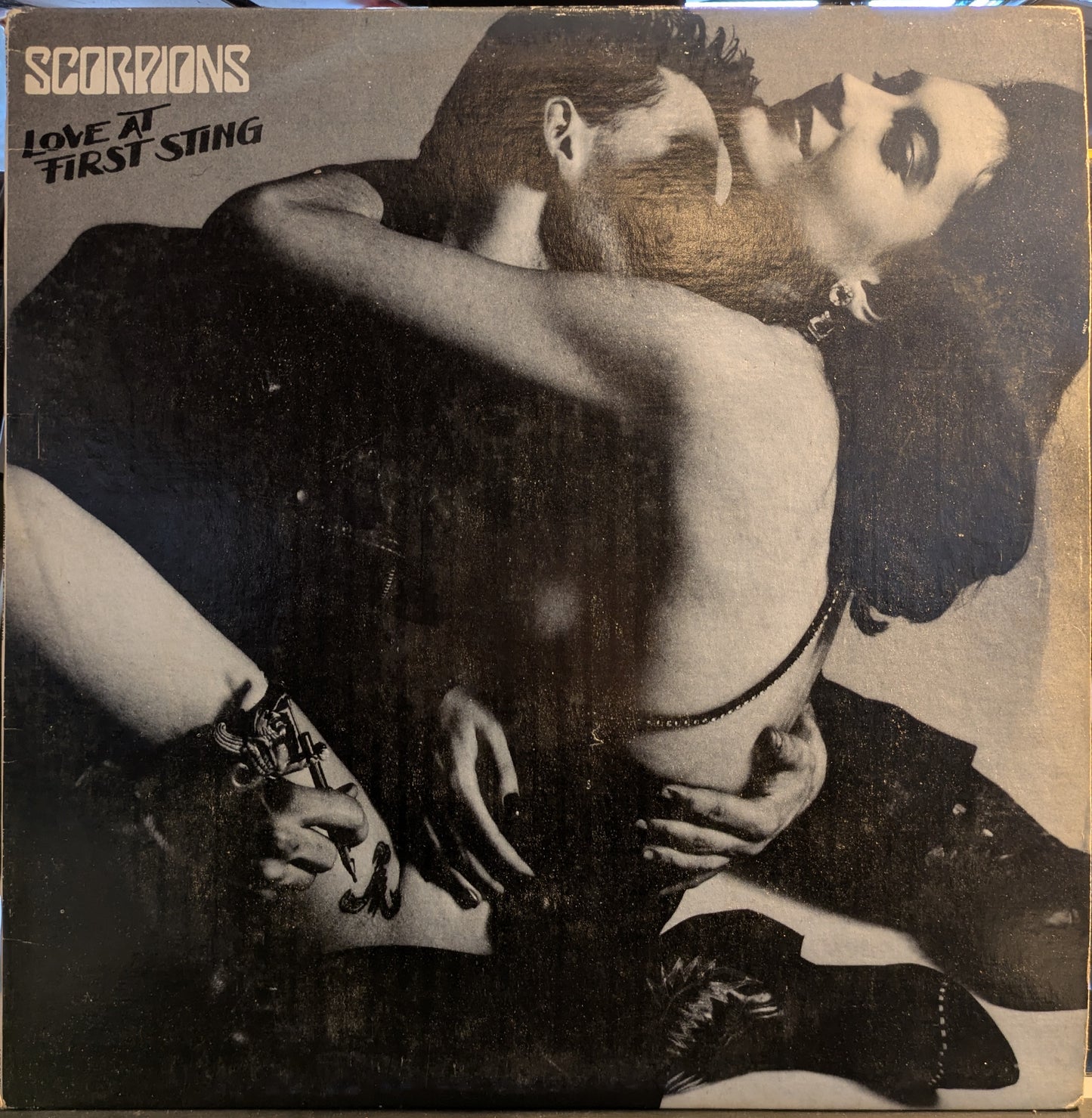 Love At First Sting (VINYL) | Excellent+ (EX+) Excellent (EX) - ROCK / USED *NEAR MINT*