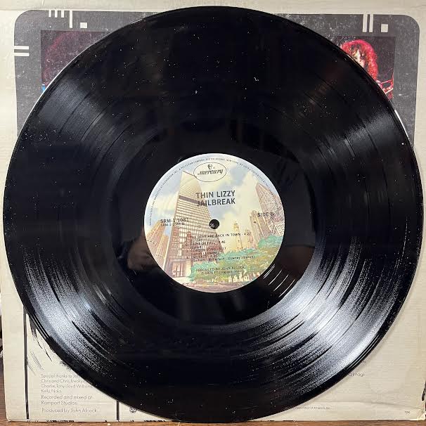 Jailbreak (VINYL) | Near Mint (NM or M-) Very Good (VG) - ROCK / USED *NEAR MINT*