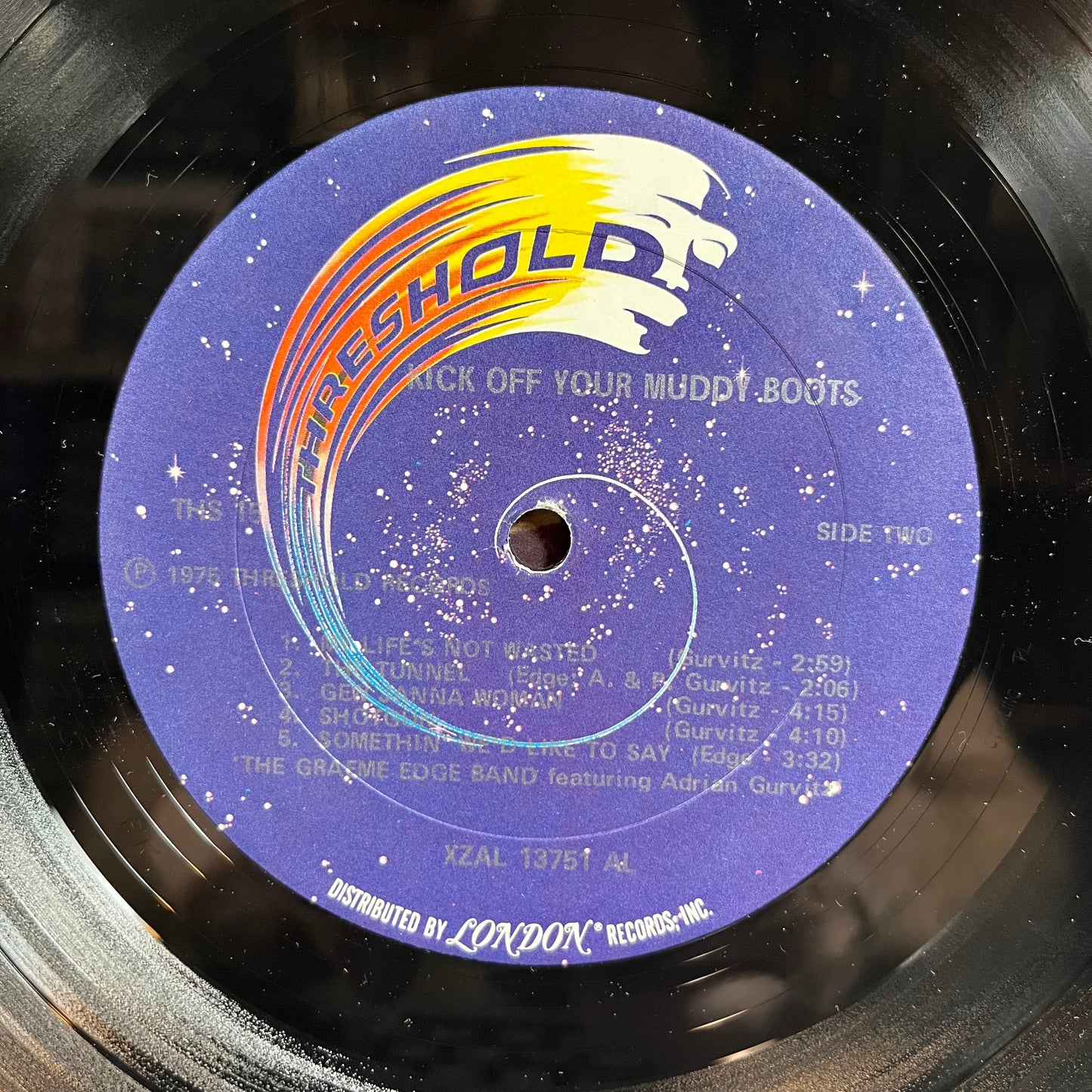 Kick Off Your Muddy Boots (VINYL) | Near Mint (NM) Near Mint (NM) - ROCK / USED *NEAR MINT*