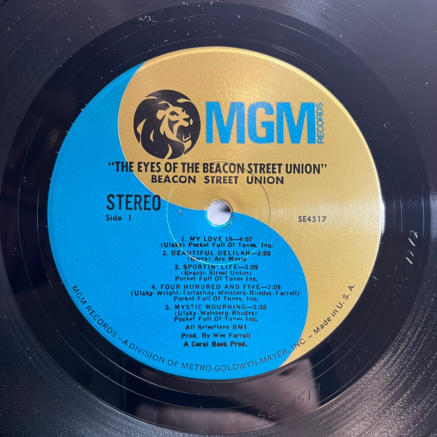 The Eyes Of The Beacon Street Union (VINYL) | Near Mint (NM) Near Mint (NM) - ROCK / USED *NEAR MINT*