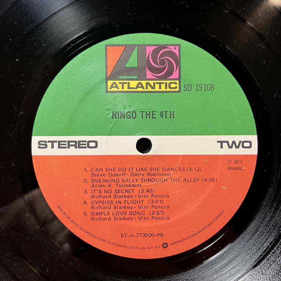 Ringo The 4th (VINYL) | Near Mint (NM) Excellent+ (EX+) - ROCK / USED *NEAR MINT*