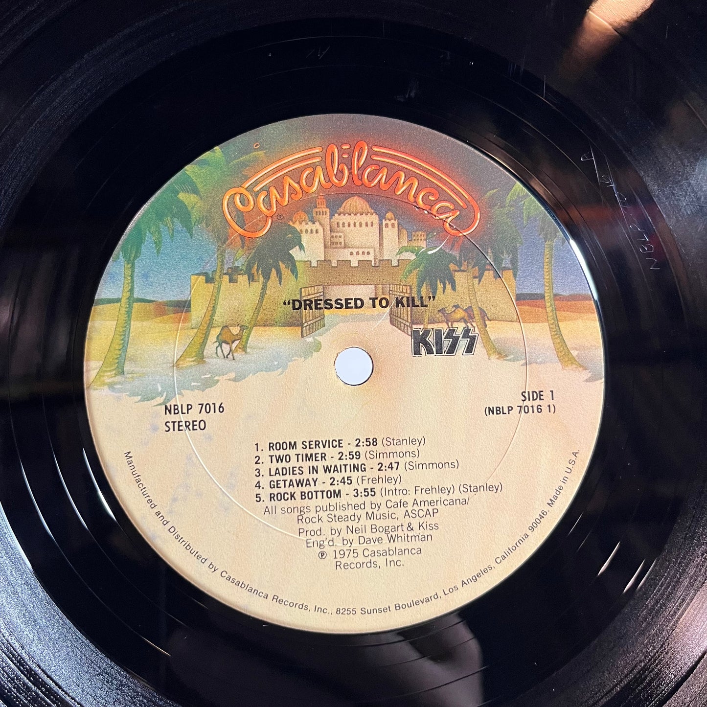 Dressed To Kill (VINYL) | Very Good Plus (VG+) Very Good (VG) - ROCK / USED *VERY GOOD+*