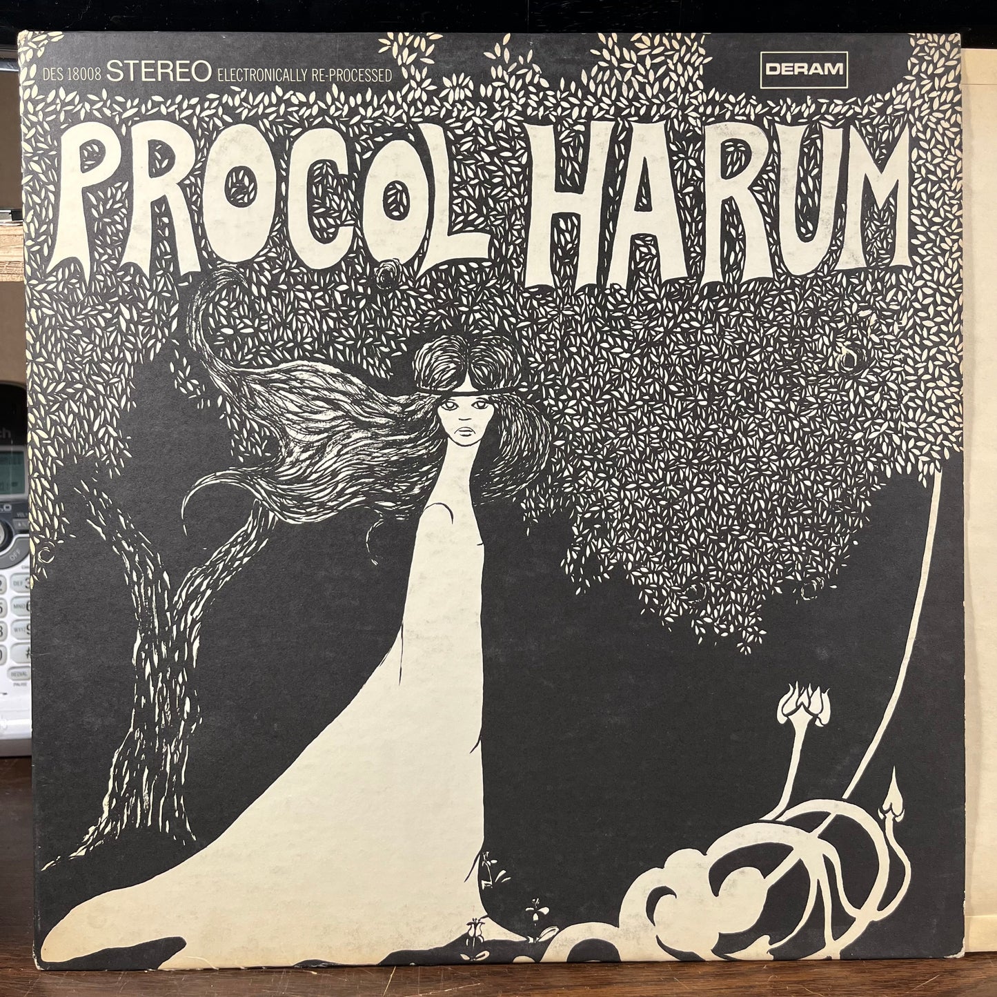 Procol Harum (VINYL) | Very Good Plus Plus (VG++) Excellent+ (EX+) - ROCK / USED *VERY GOOD++*