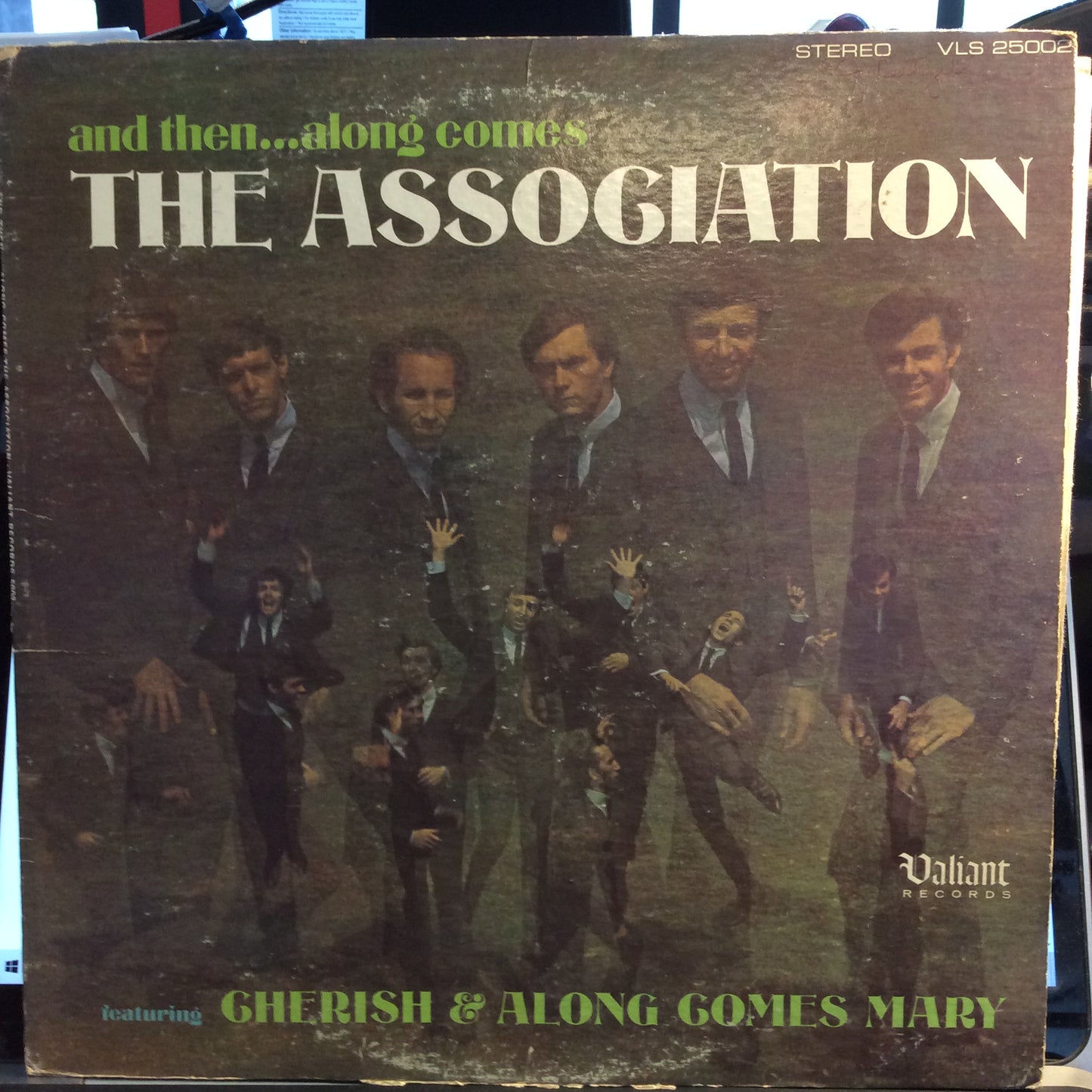 And Then...Along Comes The Association (VINYL) | Very Good Plus (VG+) Very Good (VG) - ROCK / USED *VERY GOOD++*