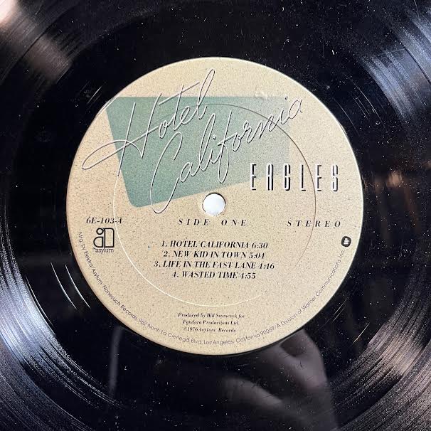 Hotel California (VINYL) | Very Good (VG) Very Good (VG) - ROCK / USED *VERY GOOD*