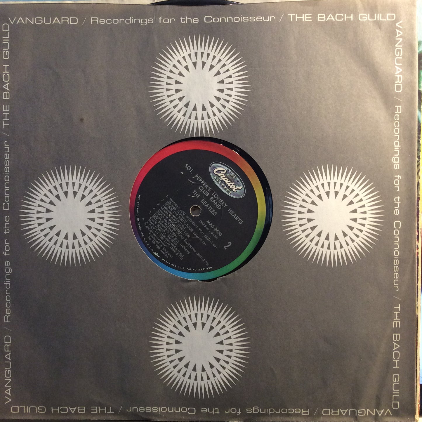 Sgt. Pepper's Lonely Hearts Club Band (VINYL) | Very Good (VG) Very Good Plus (VG+) - ROCK / USED *VERY GOOD*