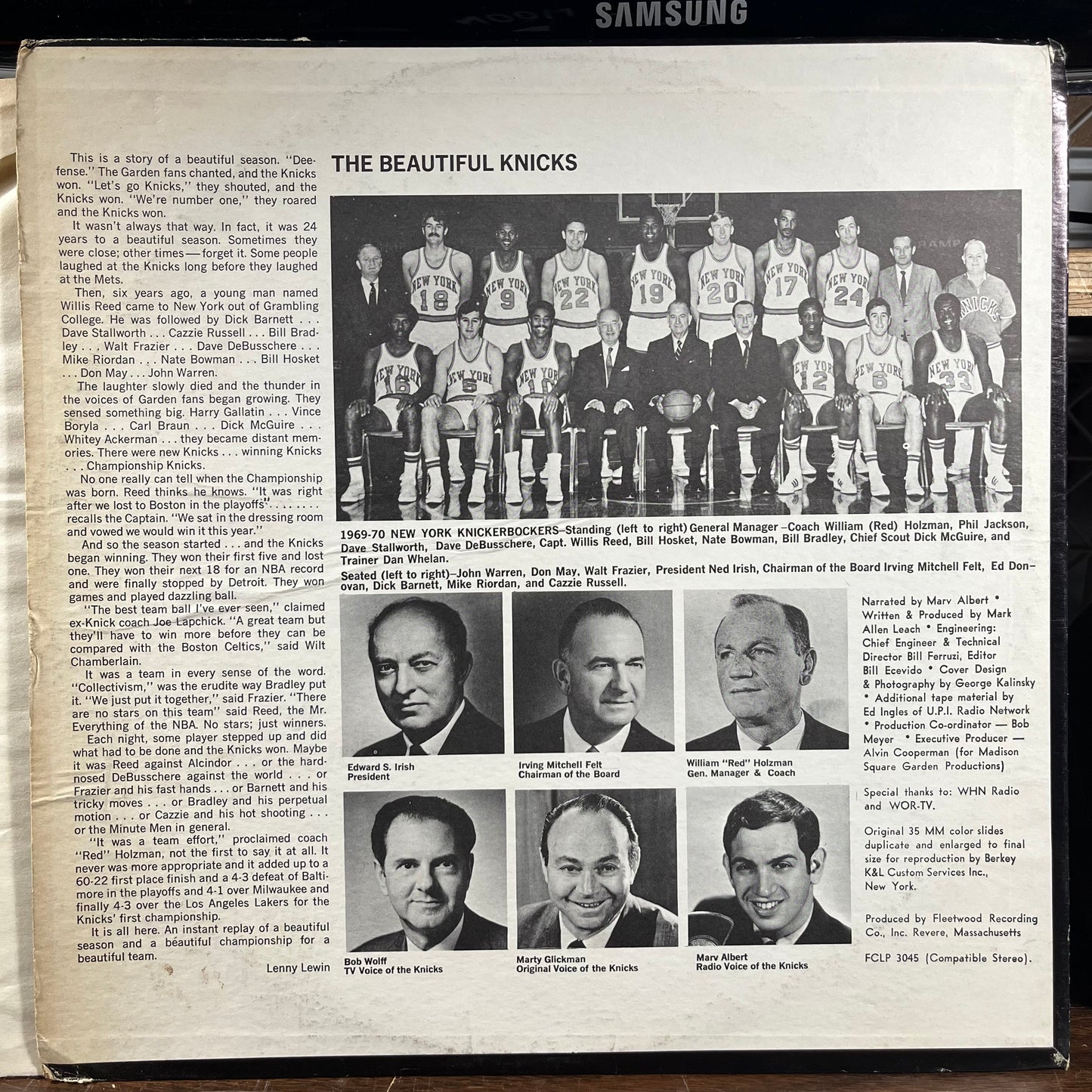 New York's Knicks (LP) | Very Good Plus (VG+) Very Good Plus (VG+) - SPOKEN WORD / USED *VERY GOOD+*