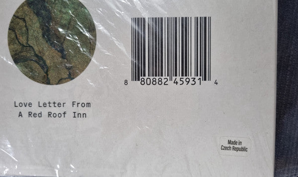 The Alien Coast | Mint (M) Mint (M)