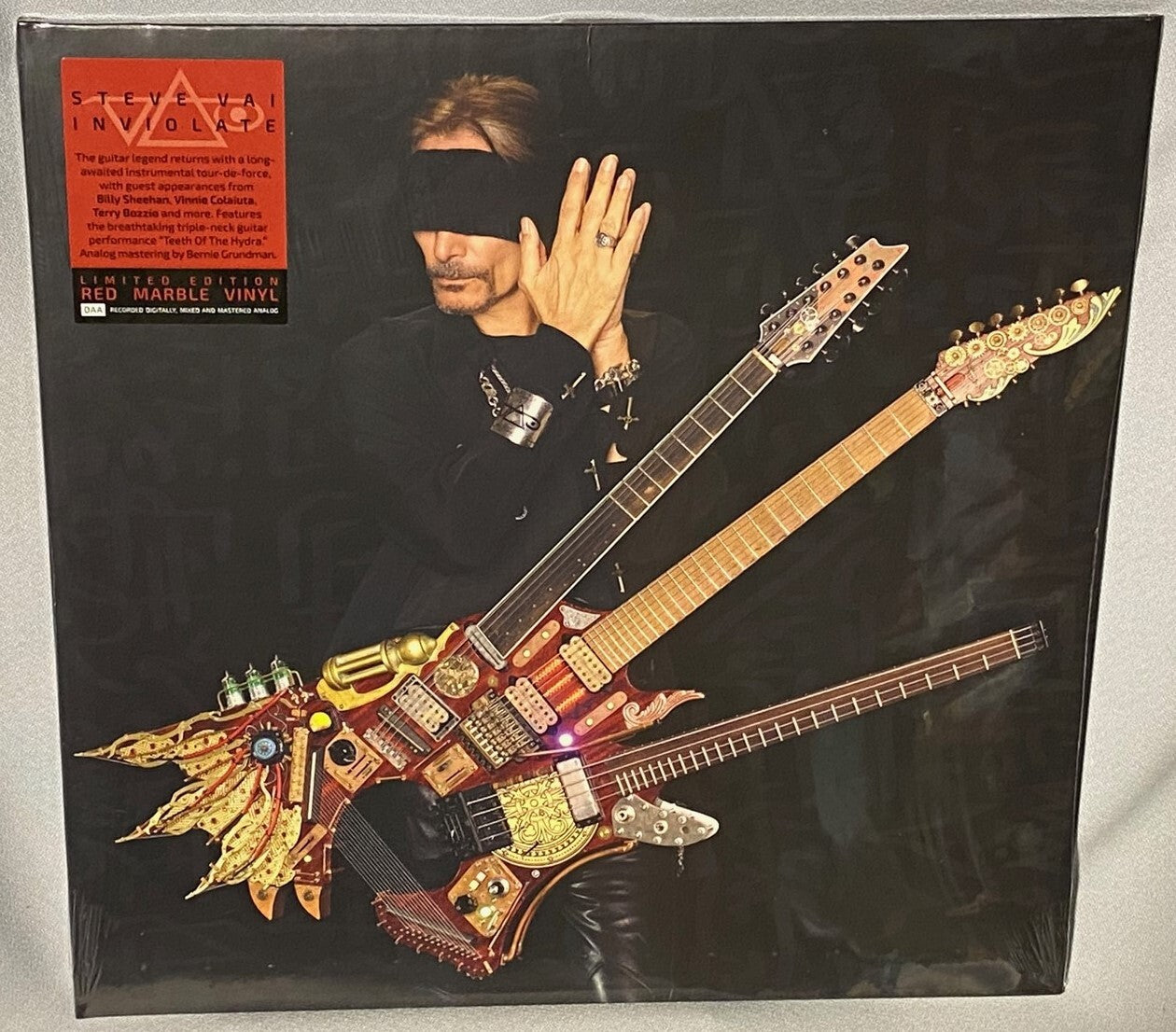 Steve Vai - Inviolate |