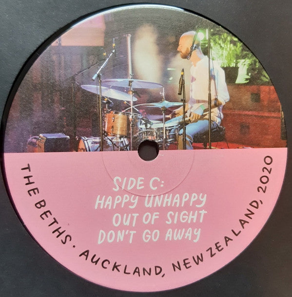 Auckland, New Zealand, 2020 | Mint (M) Mint (M) - ALT/INDIE