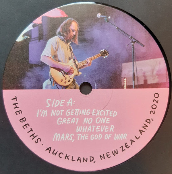 Auckland, New Zealand, 2020 | Mint (M) Mint (M) - ALT/INDIE