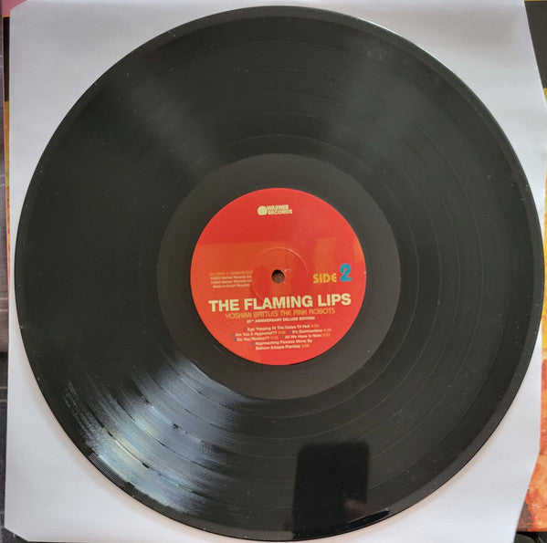 Yoshimi Battles The Pink Robots (20th Anniversary Deluxe Edition) | Mint (M) Mint (M)
