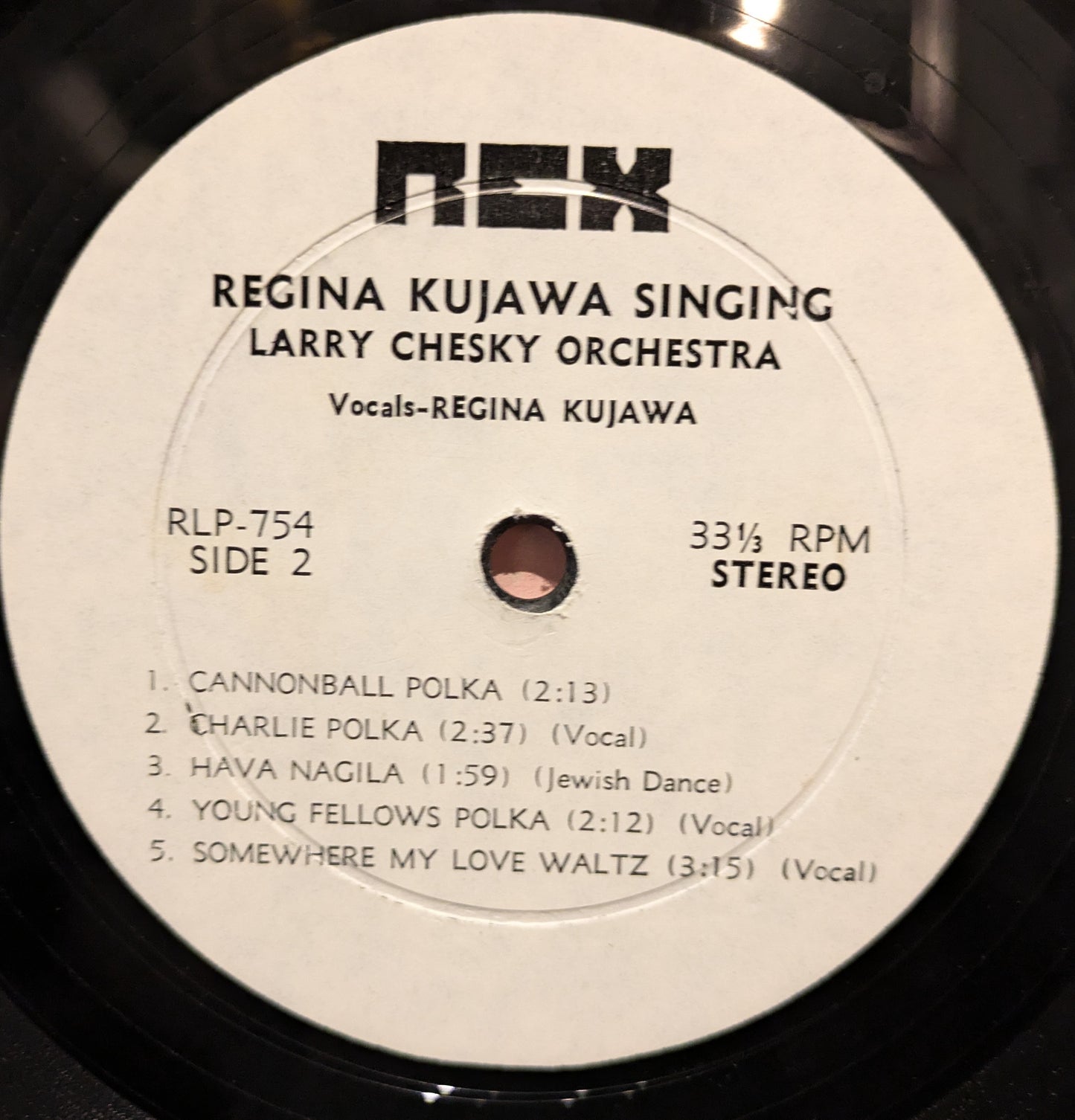 Regina Kujawa Singing | Very Good Plus (VG+) Excellent+ (EX+)