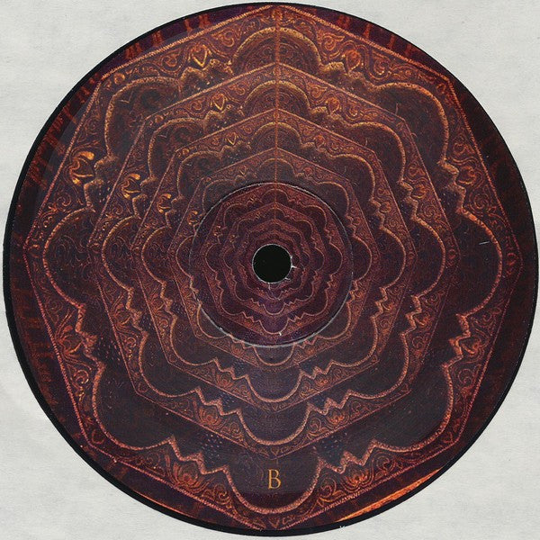 Breathing Statues | Mint (M) Mint (M) - EXPERIMENTAL