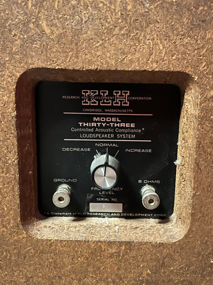 KLH Model 33 Loudspeakers Speakers Wood *Vintage* Work Great