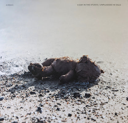 A Day In The Studio / Unplugged In Oslo | Mint (M) Mint (M)