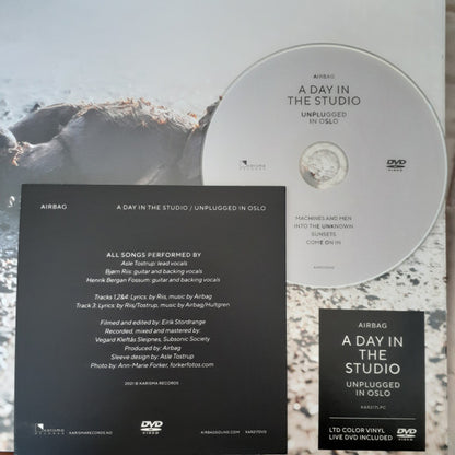 A Day In The Studio / Unplugged In Oslo | Mint (M) Mint (M)