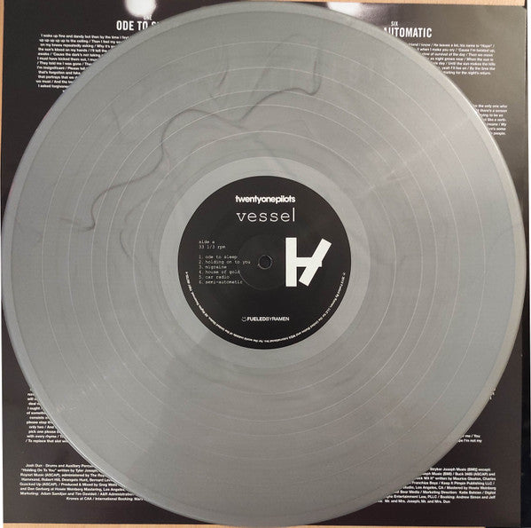 Vessel | Mint (M) Mint (M)