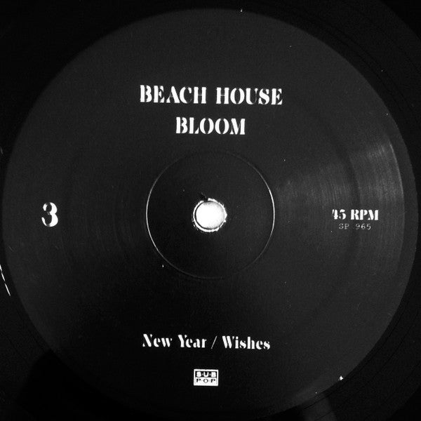 Bloom (VINYL)(2023) | Mint (M) Mint (M) - ALT/INDIE *NEW/SEALED*