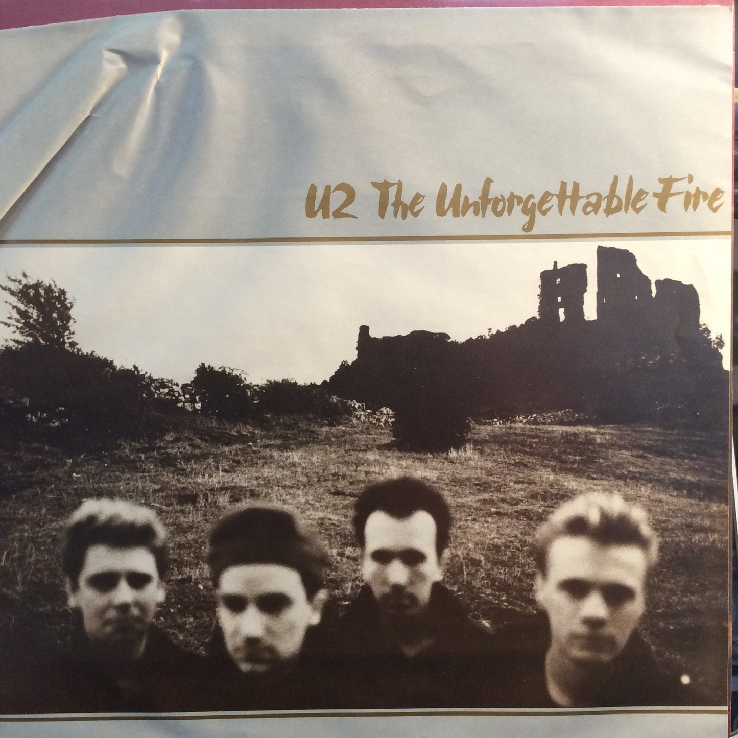 The Unforgettable Fire (VINYL) | Excellent (EX) Near Mint (NM) - ALT/INDIE / USED *EXCELLENT*