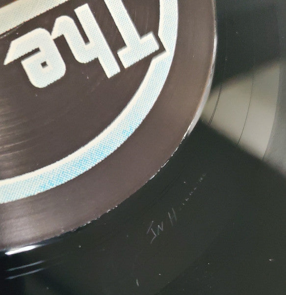 The Strokes - Is This It (VINYL LP) | USED - ALT/INDIE / USED *NEAR MINT*
