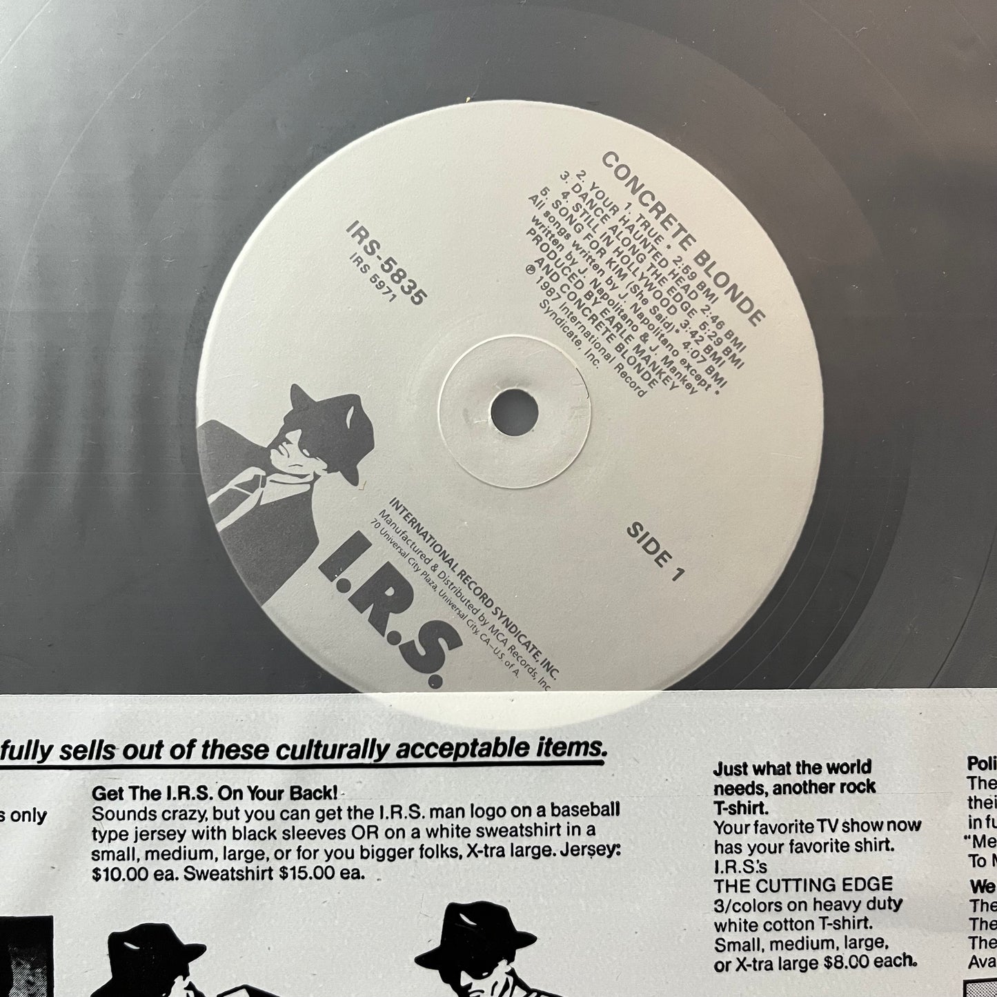 Concrete Blonde - Concrete Blonde (VINYL LP) | USED Near Mint (NM or M-) Near Mint (NM or M-) - ALT/INDIE / USED *NEAR MINT*