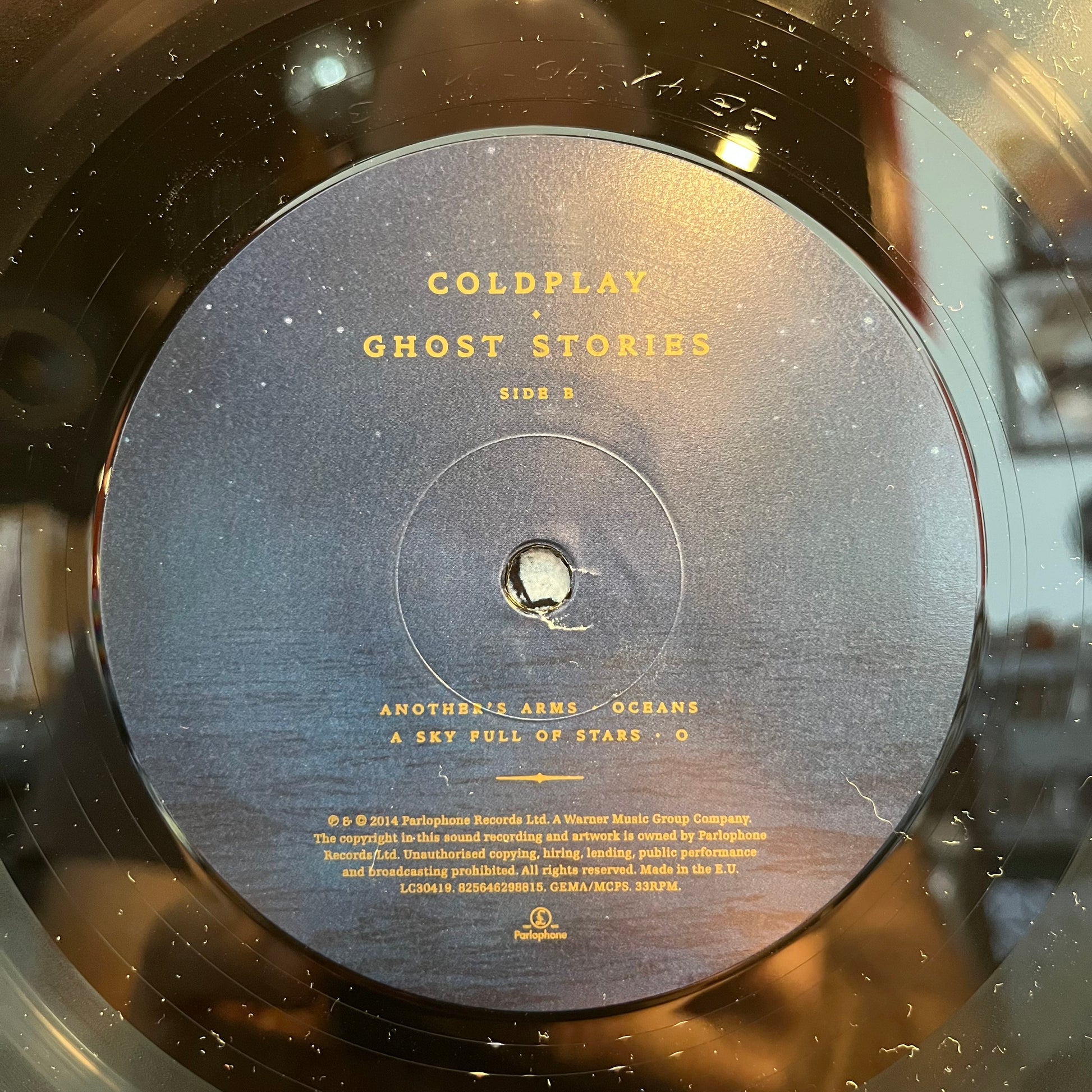 Ghost Stories (VINYL) | Near Mint (NM) Near Mint (NM) - ALT/INDIE / USED *NEAR MINT*