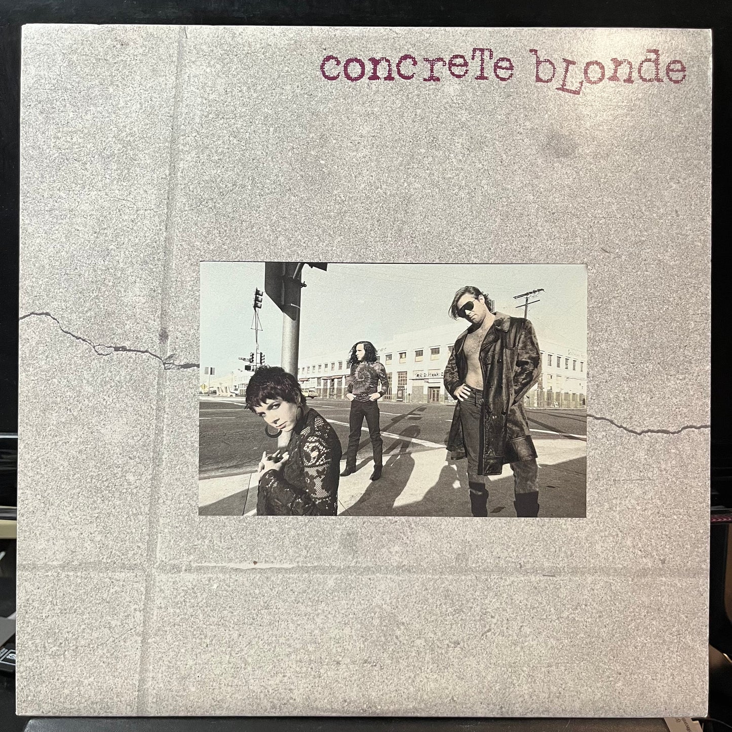 Concrete Blonde - Concrete Blonde (VINYL LP) | USED Near Mint (NM or M-) Near Mint (NM or M-) - ALT/INDIE / USED *NEAR MINT*