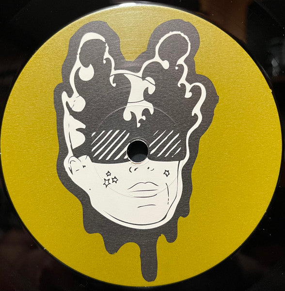 Favourite Worst Nightmare (VINYL) | Near Mint (NM) Near Mint (NM) - ALT/INDIE / USED *NEAR MINT*