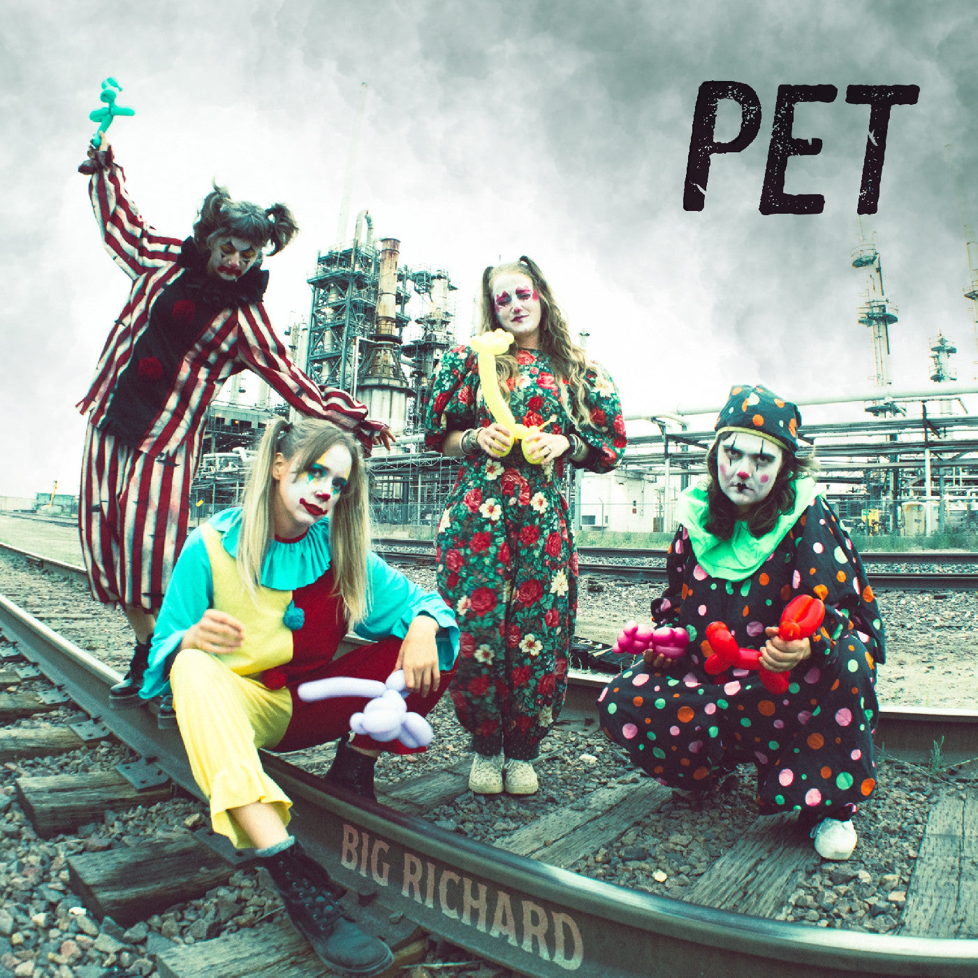 Pet |