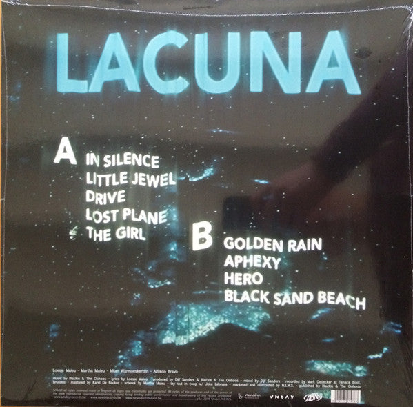 Lacuna | Near Mint (NM) Near Mint (NM) - POP / USED *NEAR MINT*