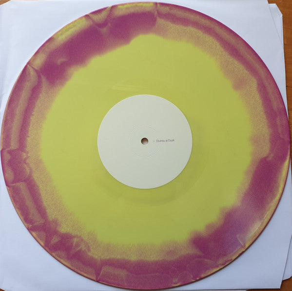 Violet Opposition | Mint (M) Mint (M)