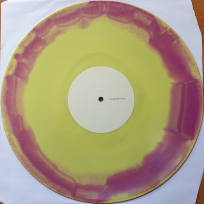 Violet Opposition | Mint (M) Mint (M)