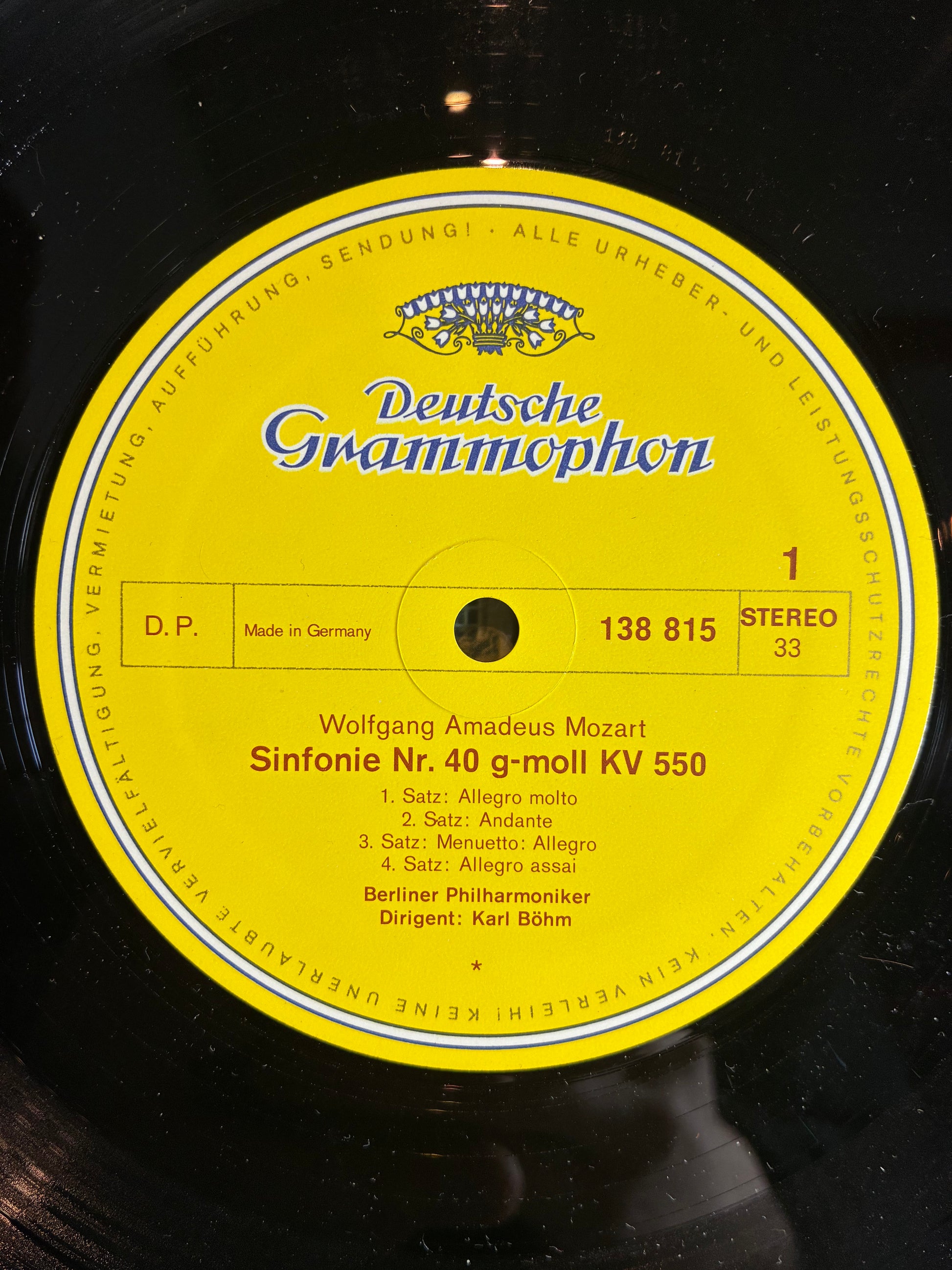 Symphonien Nr. 40 G-Moll = In G Minor KV 550 / Nr. 41 C-Dur = In C Major KV 551 "Jupiter" (VINYL) | Excellent (EX) Excellent (EX) - CLASSICAL / USED *EXCELLENT*