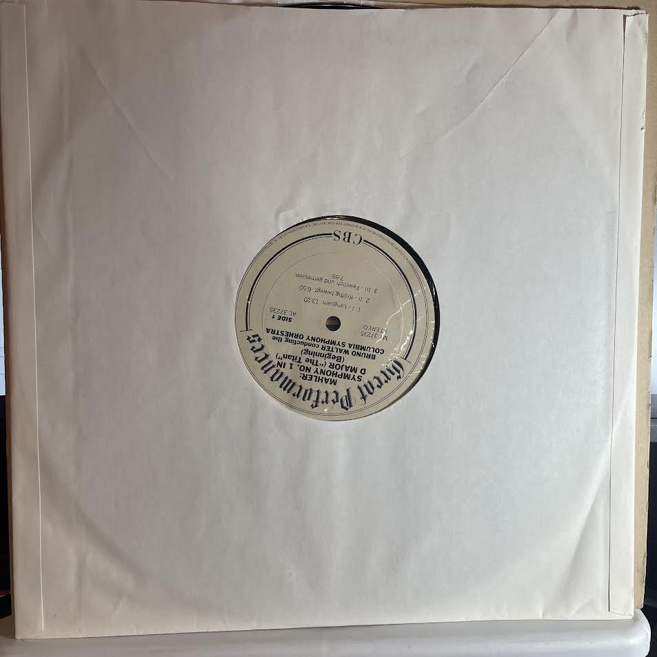 Mahler's 1st Symphony In D Major "Titan" (VINYL) | Near Mint (NM) Near Mint (NM) - CLASSICAL / USED *NEAR MINT*