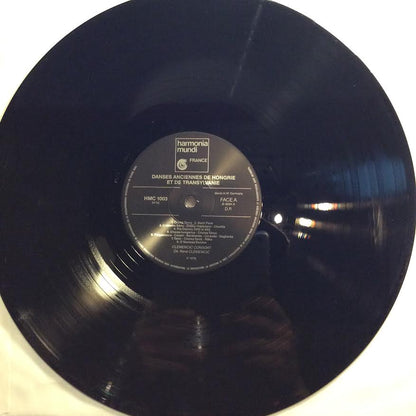 Danses Anciennes De Hongrie (VINYL) | Near Mint (NM) Near Mint (NM) - CLASSICAL / USED *NEAR MINT*
