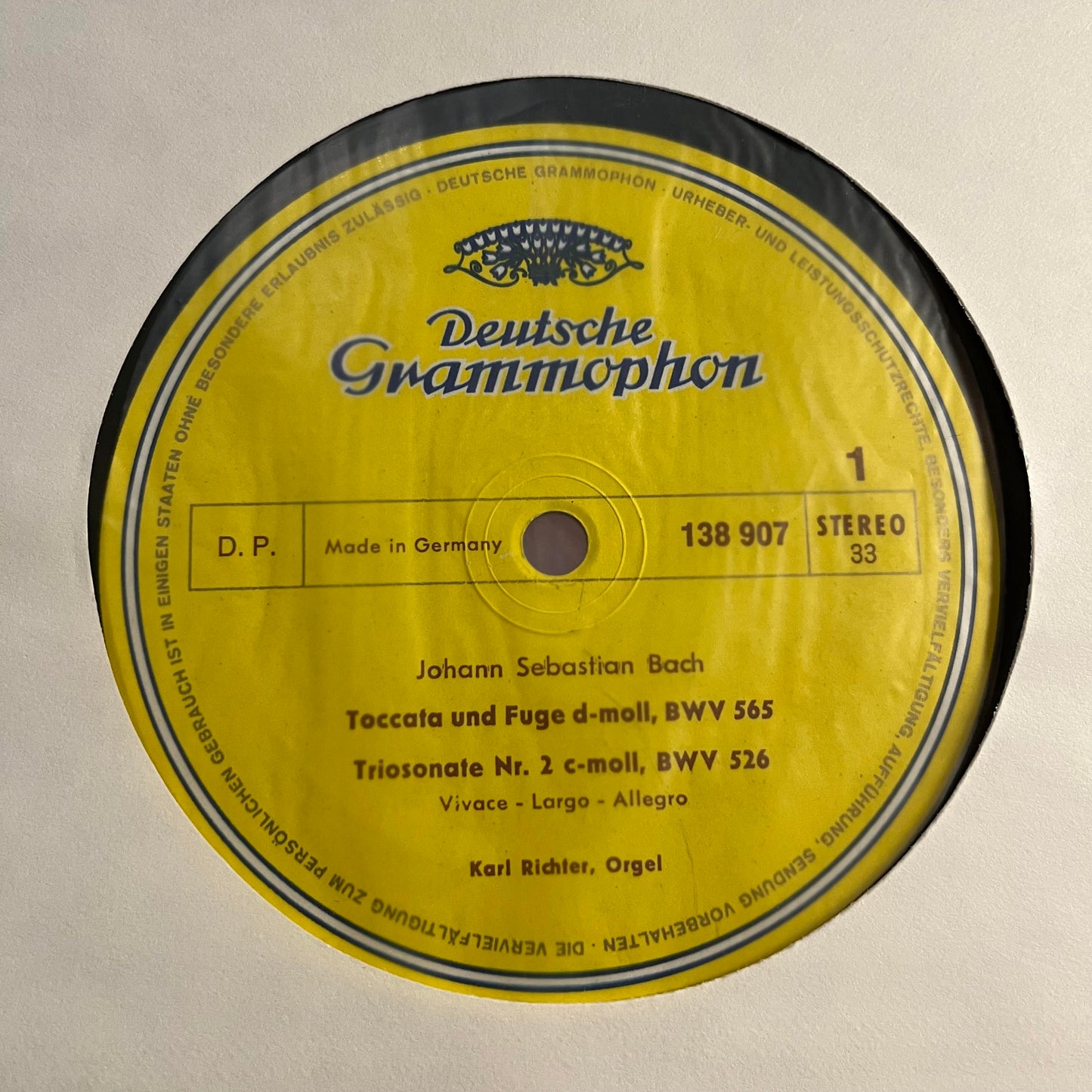 Johann Sebastian Bach - Toccata Und Fuge d-moll, BWV 565 · Triosonate Nr. 2 c-moll, BWV 526 · Präludium Und Fuge D-dur, BWV 532 · Fantasie Und Fuge g-moll, BWV 542 *SHRINK/GERMANY* | Near Mint (NM) Near Mint (NM) - CLASSICAL / USED *NEAR MINT*