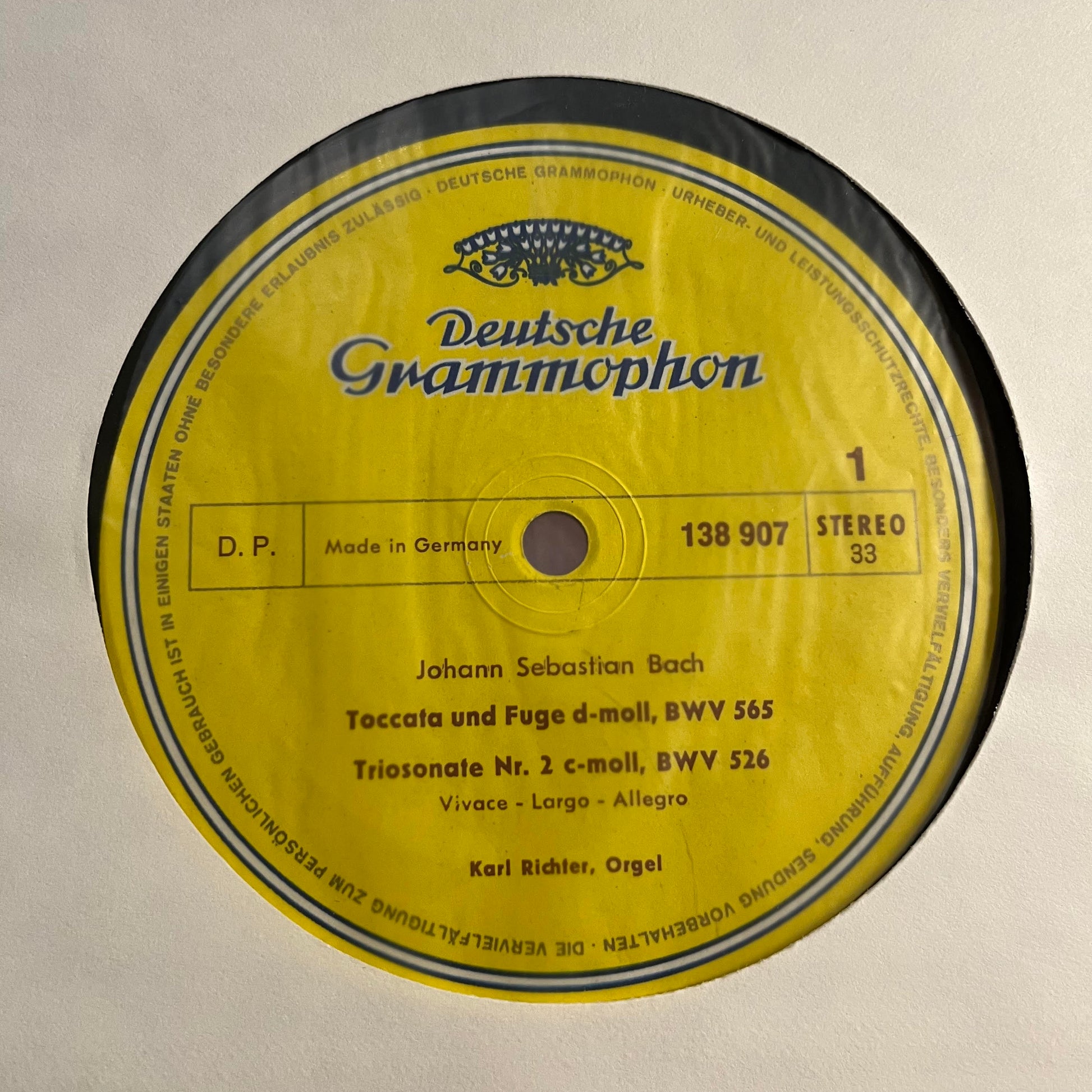 Johann Sebastian Bach - Toccata Und Fuge d-moll, BWV 565 · Triosonate Nr. 2 c-moll, BWV 526 · Präludium Und Fuge D-dur, BWV 532 · Fantasie Und Fuge g-moll, BWV 542 *SHRINK/GERMANY* | Near Mint (NM) Near Mint (NM) - CLASSICAL / USED *NEAR MINT*