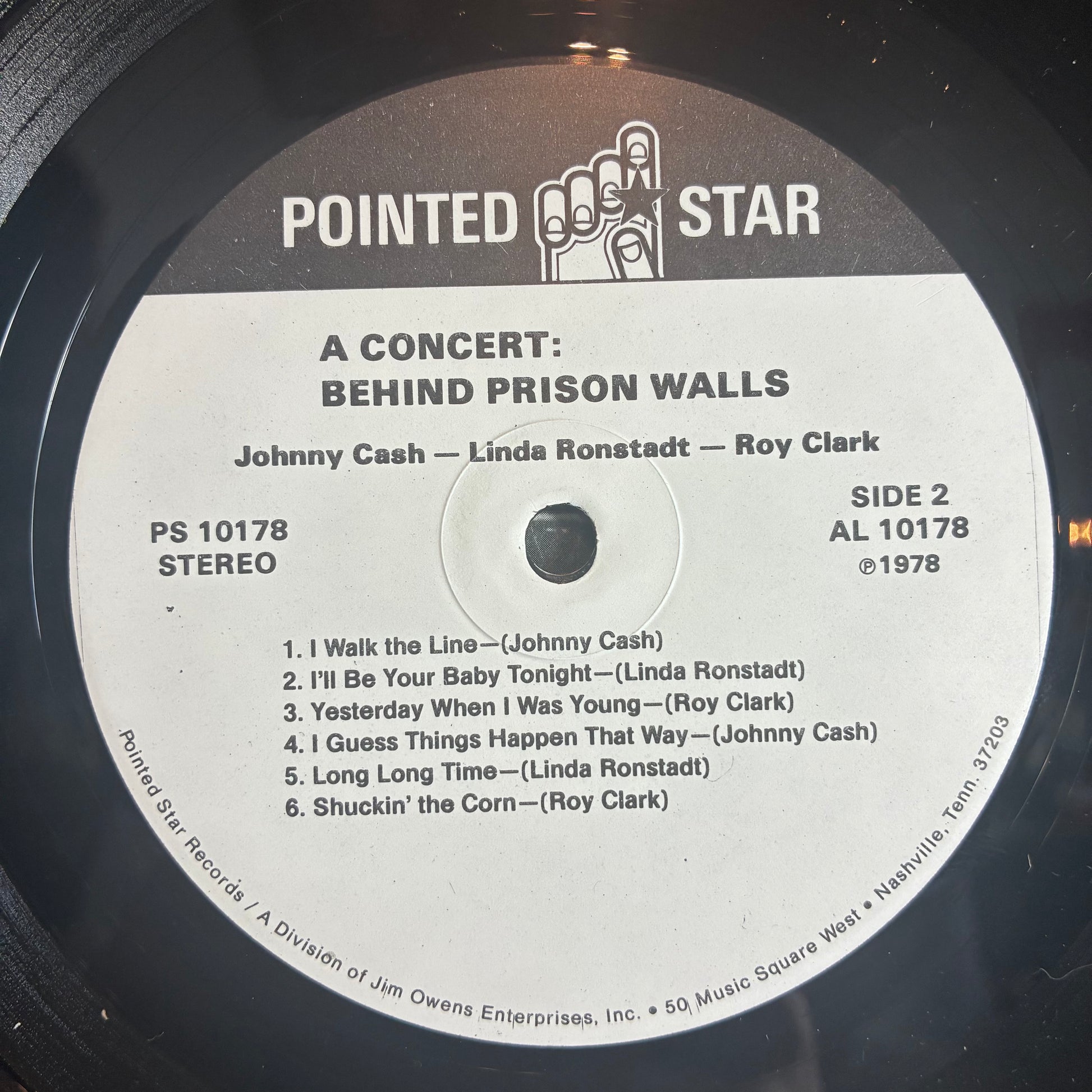 Napa Presents A Concert: Behind Prison Walls (VINYL) | Excellent (EX) Excellent (EX) - COUNTRY / USED *EXCELLENT*