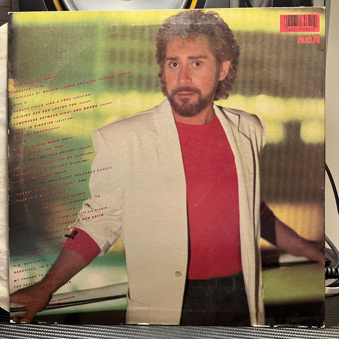 Earl Thomas Conley Greatest Hits 10" Near Mint (NM or M-) Excellent (EX)