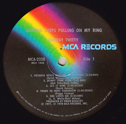 Georgia Keeps Pulling On My Ring (VINYL) | Near Mint (NM) Excellent (EX) - COUNTRY / USED *NEAR MINT*