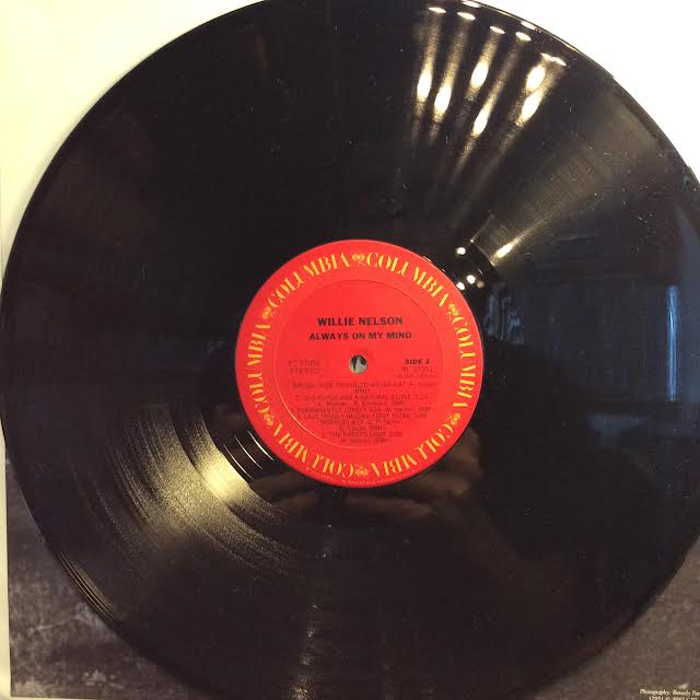 Always On My Mind (VINYL) | Near Mint (NM or M-) Near Mint (NM or M-) - COUNTRY / USED *NEAR MINT*