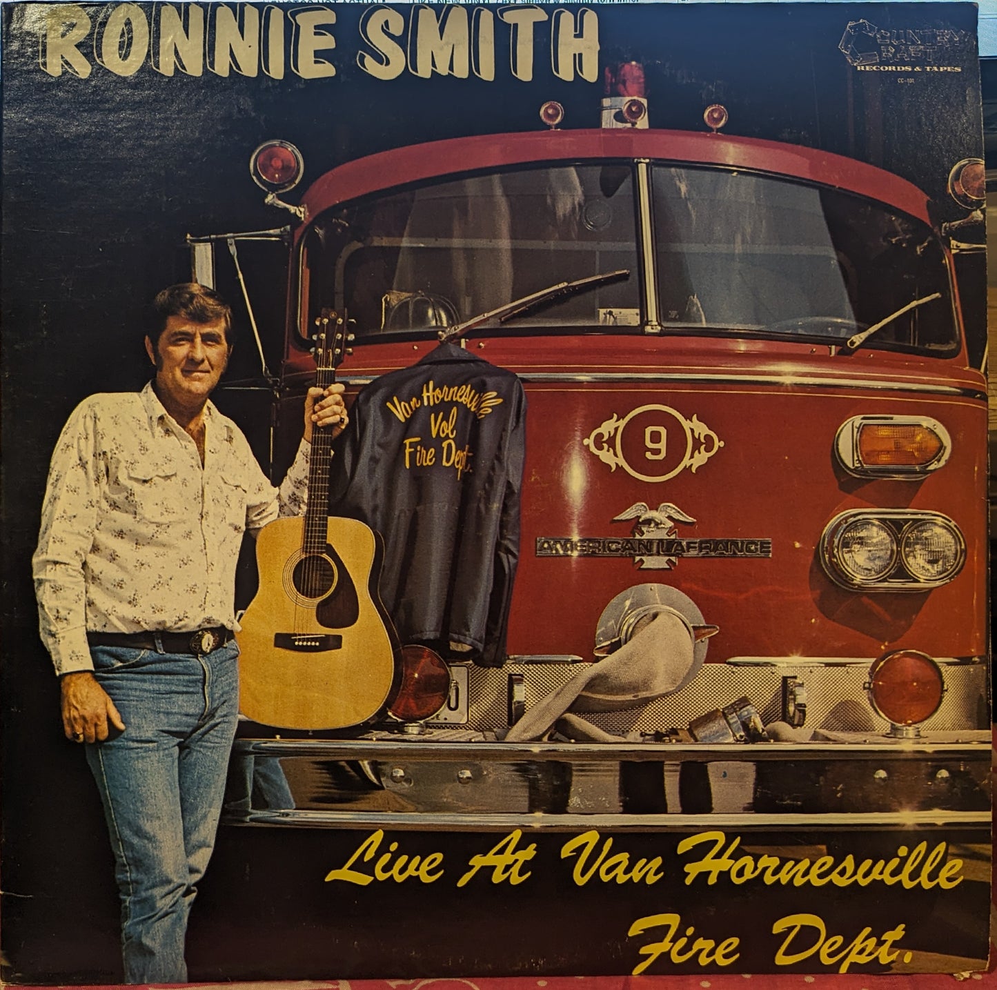 Ronnie Smith (9) - Live At Van Hornesville Fire Dept. *SIGNED* | Near Mint (NM) Near Mint (NM) - COUNTRY / USED *NEAR MINT*