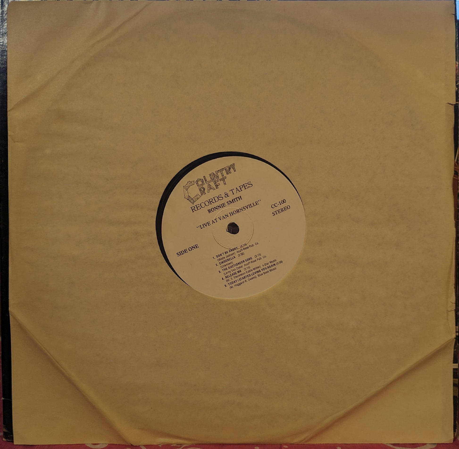 Ronnie Smith (9) - Live At Van Hornesville Fire Dept. *SIGNED* | Near Mint (NM) Near Mint (NM) - COUNTRY / USED *NEAR MINT*