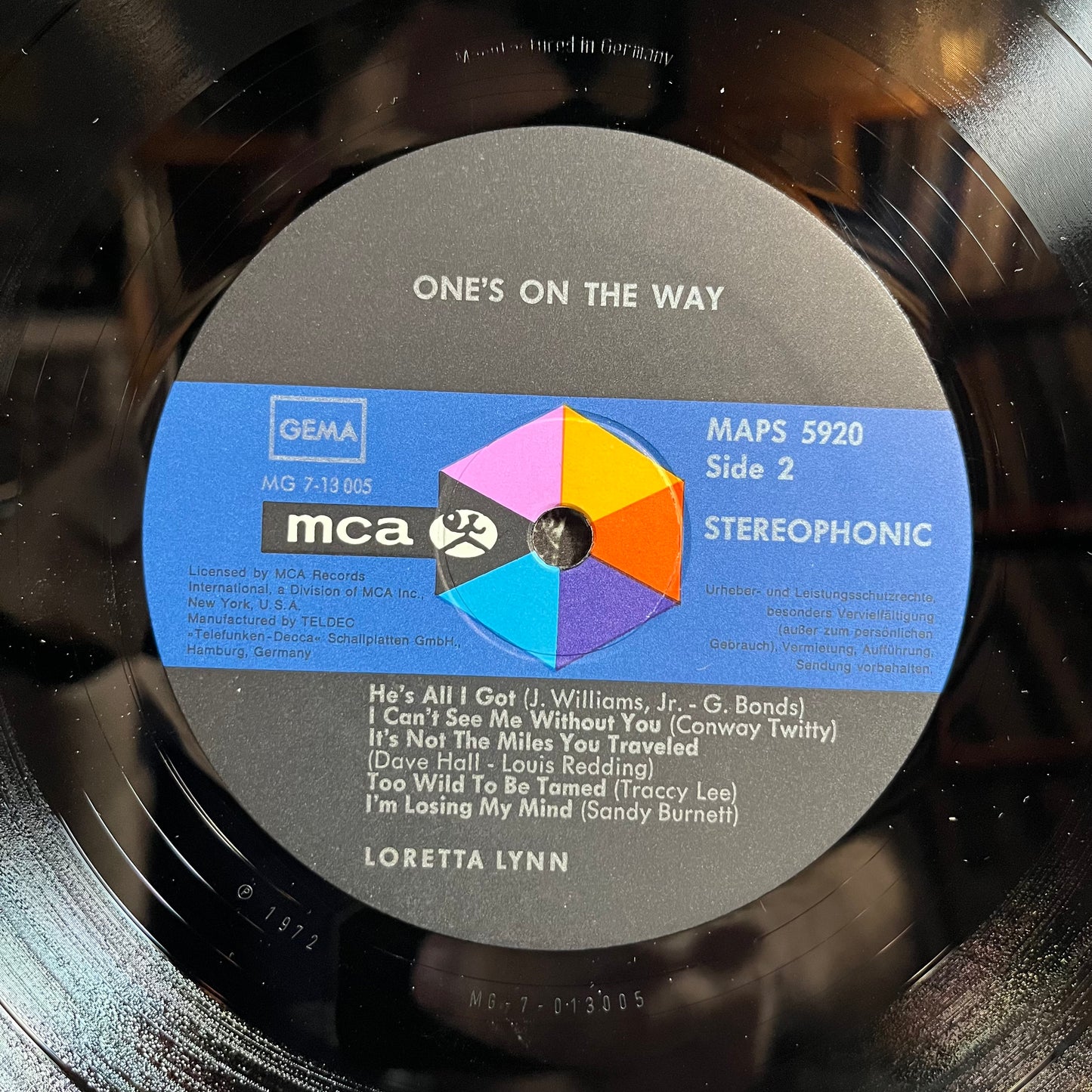 One's On The Way (GERMAN VINYL) | Near Mint (NM) Near Mint (NM) - COUNTRY / USED *NEAR MINT*