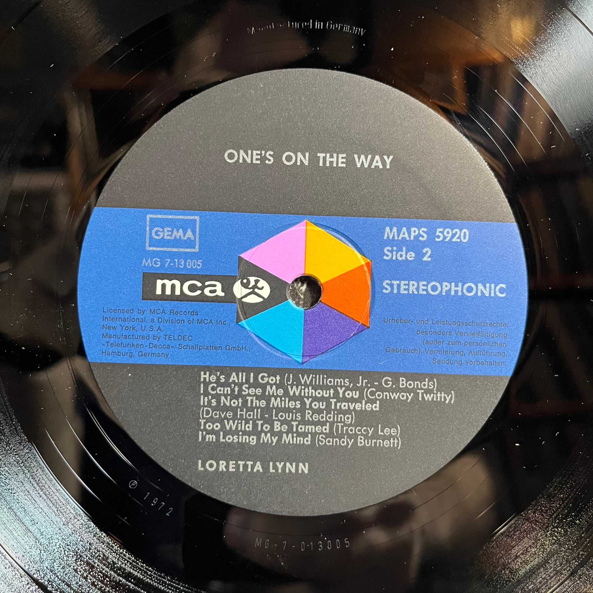 One's On The Way (GERMAN VINYL) | Near Mint (NM) Near Mint (NM) - COUNTRY / USED *NEAR MINT*